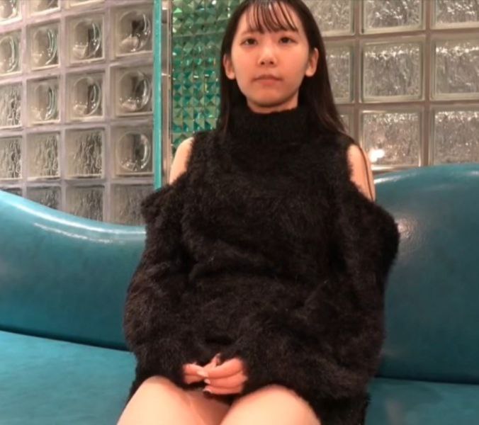 【糖心Vlog】 特殊生日会 性感学妹帮助学长破处开苞-小桃酱